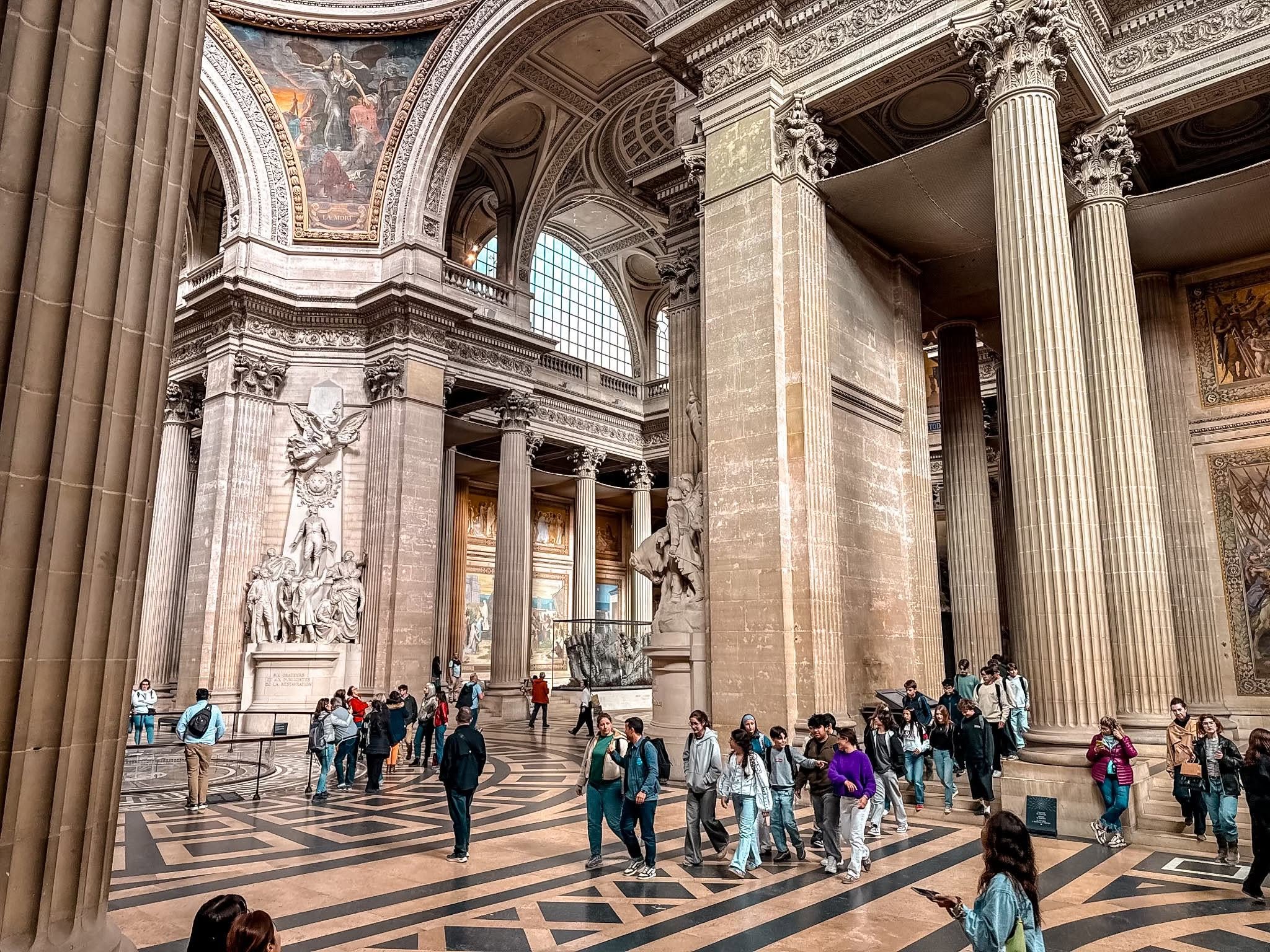 revisit places youve been in paris.jpg